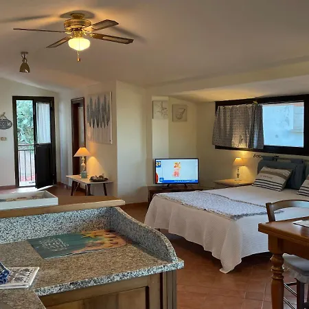 別荘 Malea&mansarda By Solturelba カポリーヴェリ