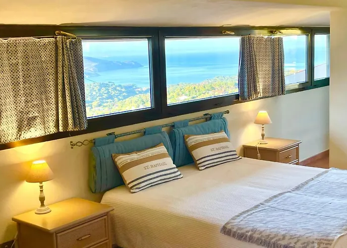 펜션 Malea&mansarda By Solturelba 카폴리베리